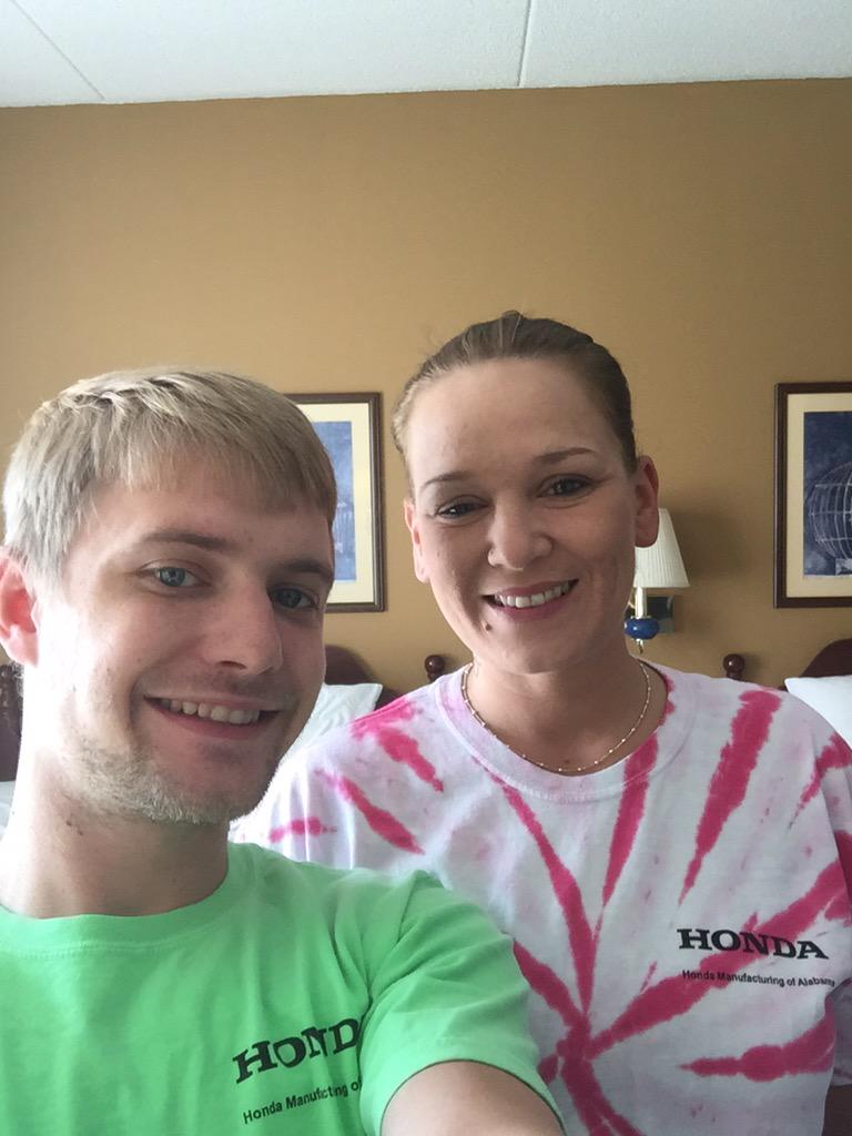 lifebound09's tweet photo. @HondaAlabama ready for Family Fun Day! #HMAFamilyCelebration #teamHMA #oneteam #thankfulForHMA http://t.co/Fvx2G6ggiF