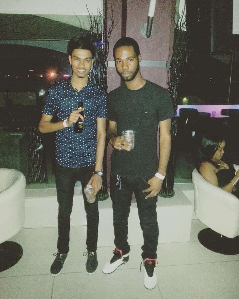 ion_youngking's tweet photo. Happy birthday champ!! Blessings on another earth strong, live it up 😎👌 #onelove #nohomo #wedemboyz #whitestreament. http://t.co/sE4Wiwvt8I