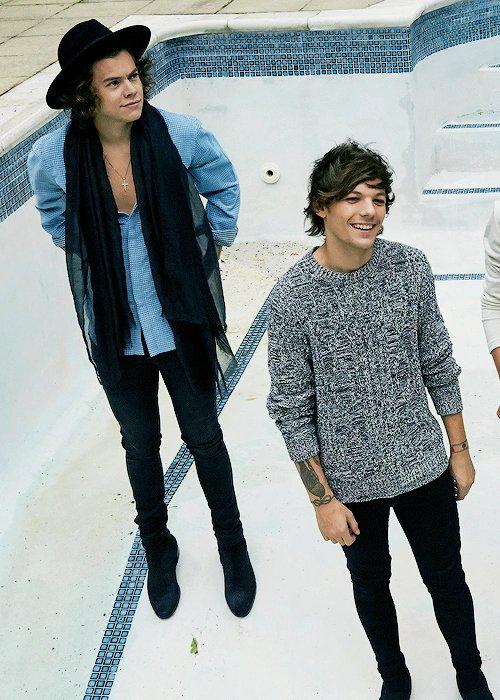 justin_please11's tweet photo. #EMABiggestFans1D - MTV EMA | Vote - http://t.co/B1K5iqreeF Don't ship them :")
But the are so fucking cute http://t.co/VOT1SulWto