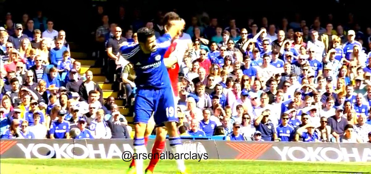 arsenalbarclays's tweet photo. 4 pictures for the @FA http://t.co/iCUxe878PA