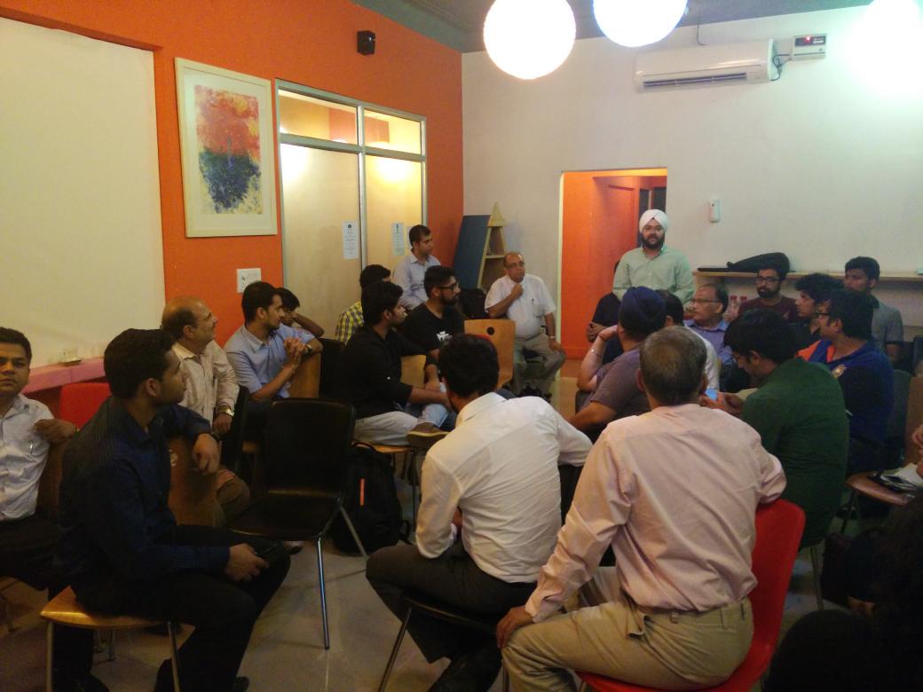 BITS2STARTUP's tweet image. Introductions and networking at the #bits2startup@global