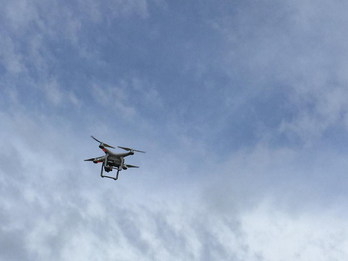 ontdroneservice's tweet photo. Blue sky breaking through @rotarydragonbt festival! #dragonboat #drone http://t.co/09rW0WgmX9