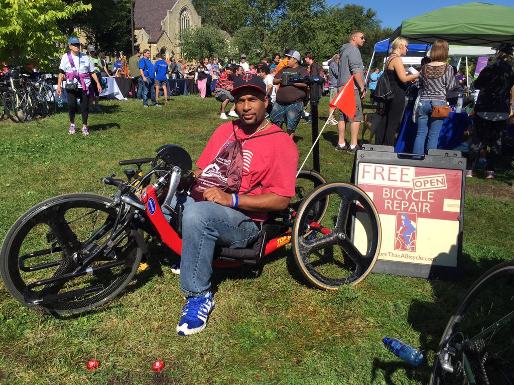 Our Mobile Repair is up at Walk for Recovery! <a href="/MNRecovery/">MRC</a> #soberliving #MPLS #lakeoftheisles #bikes