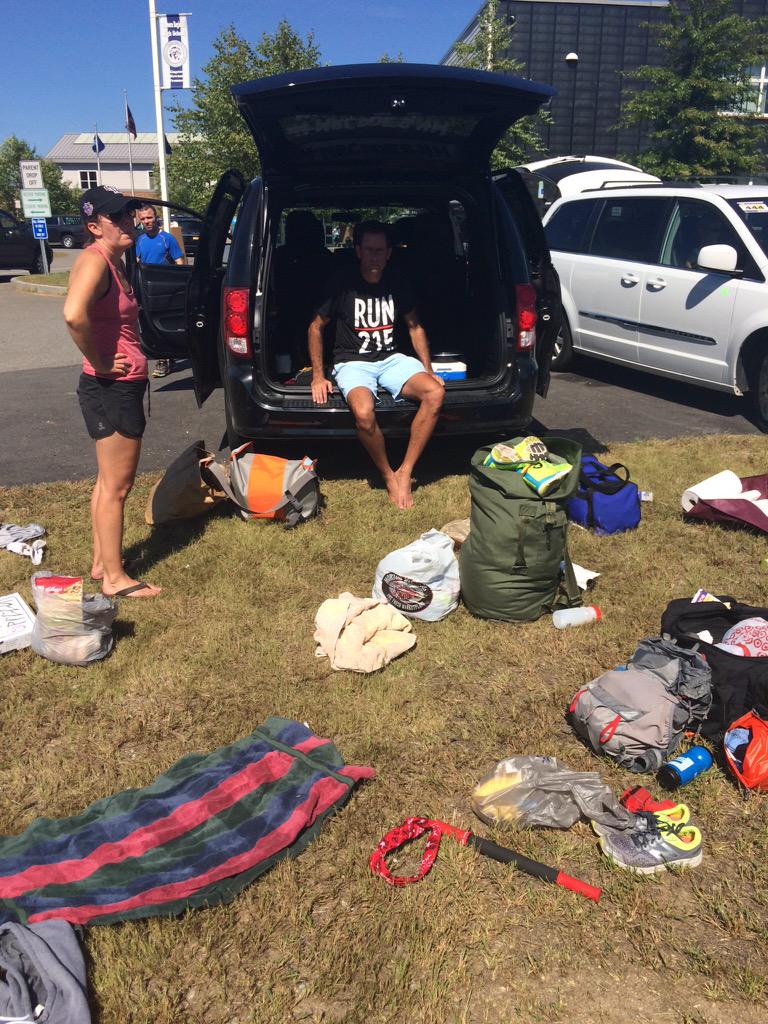 sweeterdee's tweet image. Group van cleaning session. #MRCdoesNH