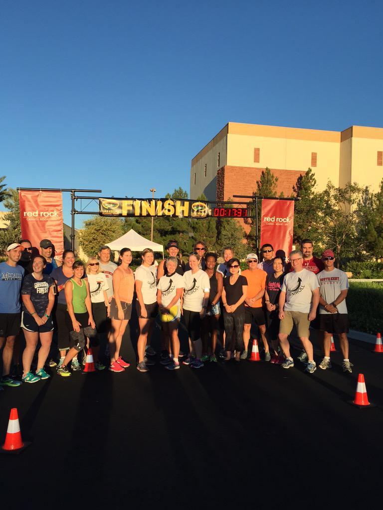 CarinneMBarker's tweet photo. #ssatb15 FUN RUN to benefit @OppVillageLV about to start w/ an enthusiastic group of early runners! @TheAdmissionOrg http://t.co/u46RykEwPo