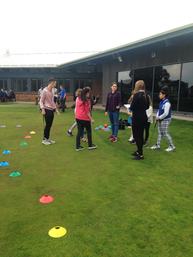 EGWomensGolf's tweet photo. Piloting the @EGPYouthPanel national skills ideas on a girls group @AaronHatchford @HatchfordBGC http://t.co/fg9H4kUQaU
