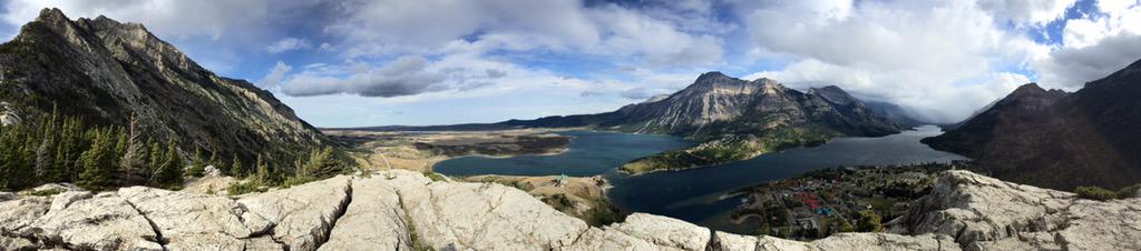 ehtravelblog's tweet image. Beautiful view from Mount Crandell after climbing Bears Hump trail yesterday @WatertonLakesNP #windy #reallywindy