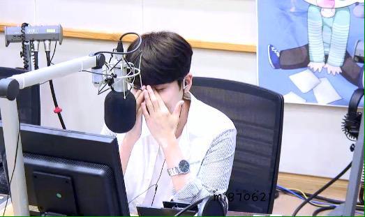 relatablesuju's tweet photo. ELFs right now. #ThankYouSuperJunior #SuperCamp http://t.co/X2gH6imiXX