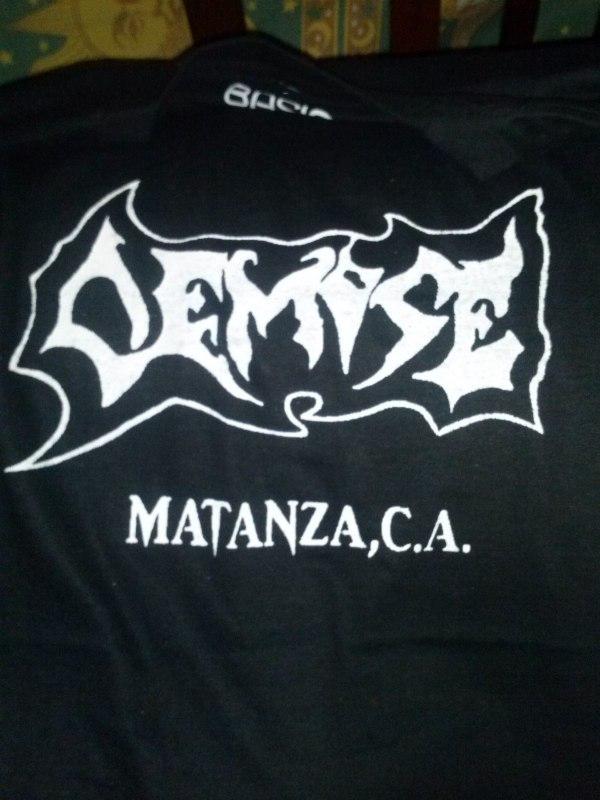 TenedorDisenos's tweet photo. #rocknacional #Venezuela #estampado #serigrafía http://t.co/I7VXHj12Uo