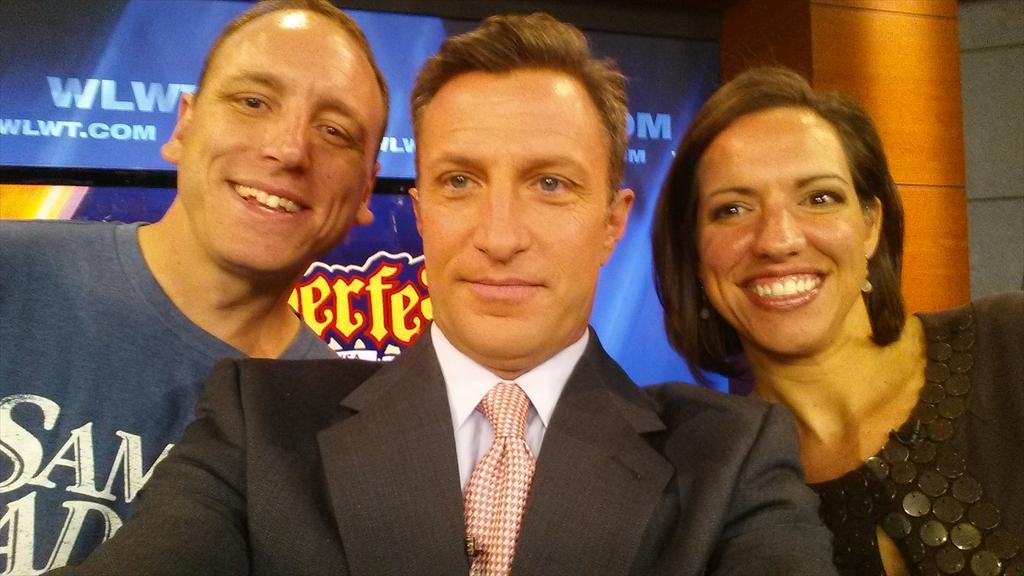 Jonathanhawgood's tweet photo. We'll post the video of me and Jennifer trying to out speed-eat Joey Chestnut!
#tummyache http://t.co/f6IuJWrSVV