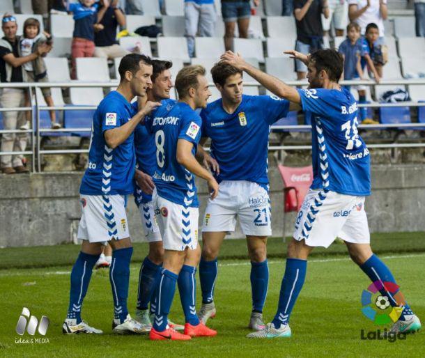 Todomercadoweb's tweet photo. Te dejamos el 11 inicial del #RealOviedo vs #Girona #2daA http://t.co/GT73ZsSFBE http://t.co/qgMnIhy7i9