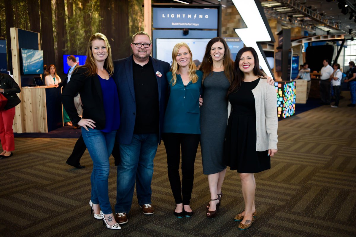 BellaLuP's tweet photo. Uploading final sets! Special thanks to this #DREAMTEAM for having me again! #awesomeadmins http://t.co/T5BNKOAady http://t.co/9ow31LGhBy