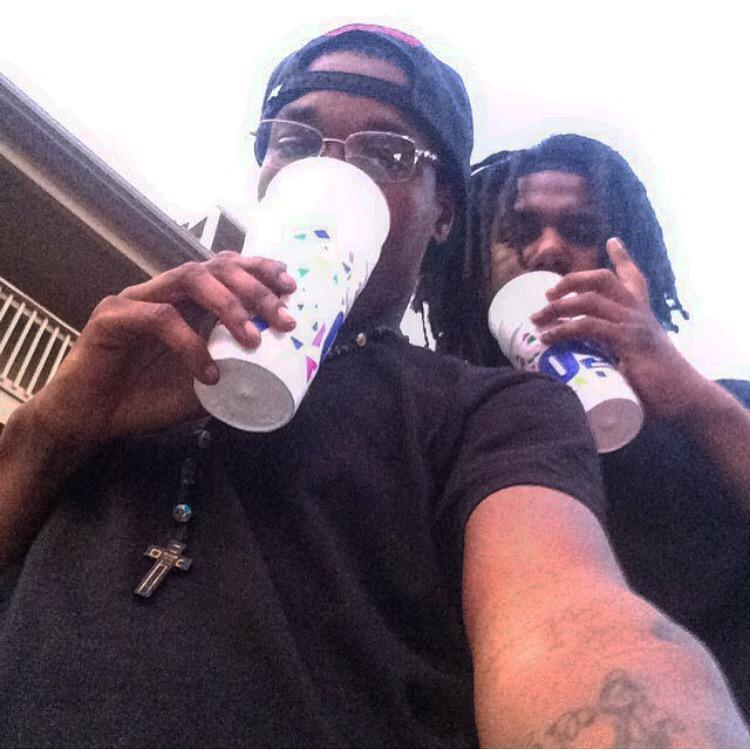 JetVamp's tweet photo. Rip my big cousin my other brotha #lil3rd love u bro on god http://t.co/N7DMVc8scK