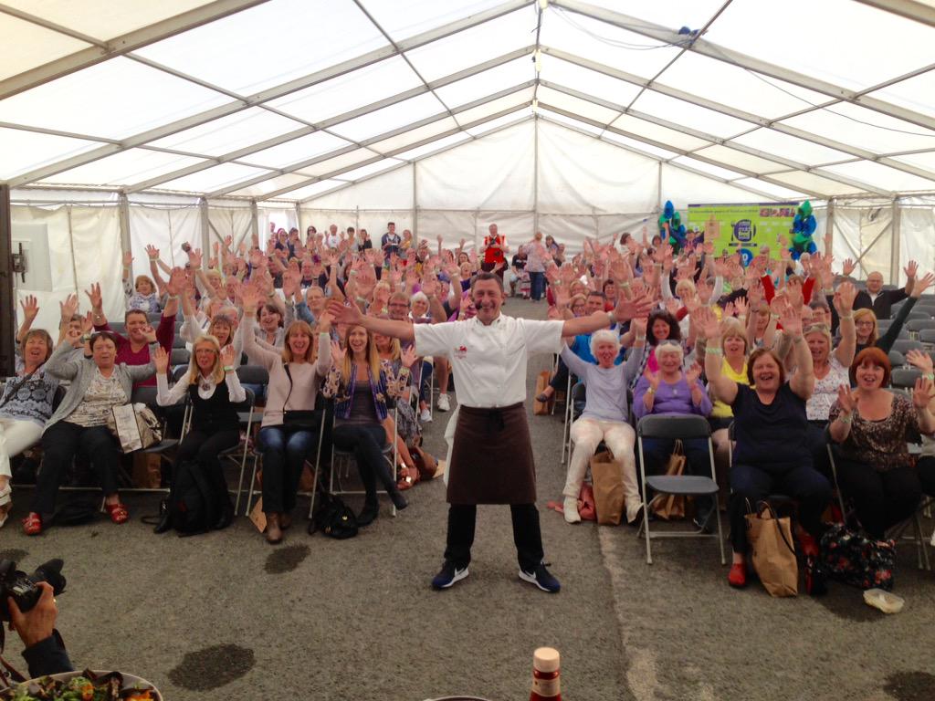 grahamtinsley's tweet photo. Fantastic crowds @moldfoodfest http://t.co/A32tcgy5Ni