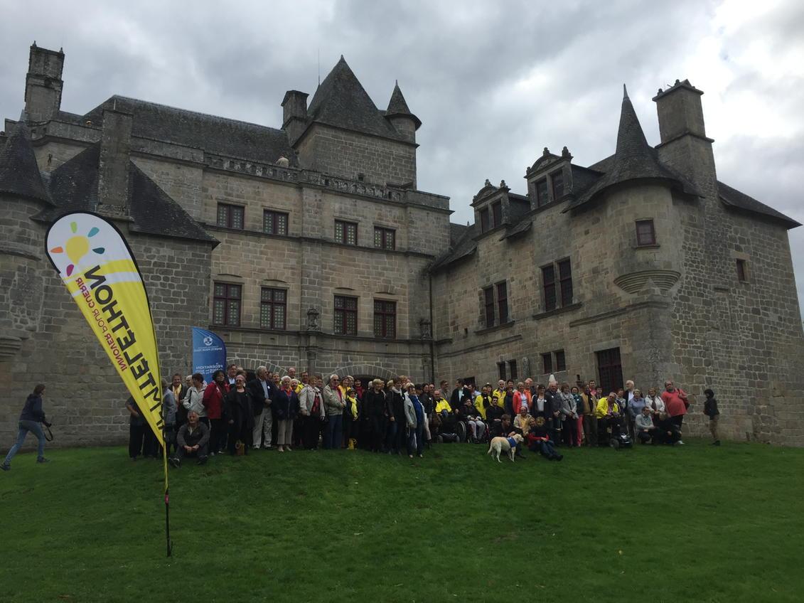 Telethon_ForceT's tweet photo. Le château de Sédieres accueille les acteurs du #TELETHON2015 http://t.co/xY8IG0rQR6