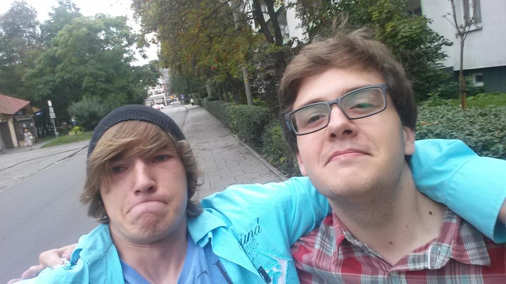WubWoofWolf's tweet photo. It's time to go bowling with Niko :3 #osu! http://t.co/1RUQxJYzXD