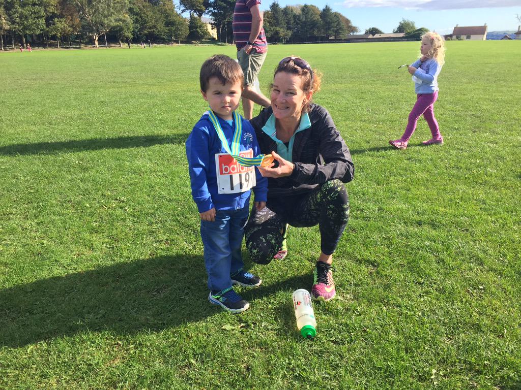 Sonia5K's tweet photo. Sonia has arrived to congratulate everyone for taking part &amp; admiring their world gold medals! @soniaagrith #sonia5k http://t.co/hW12ji21kA