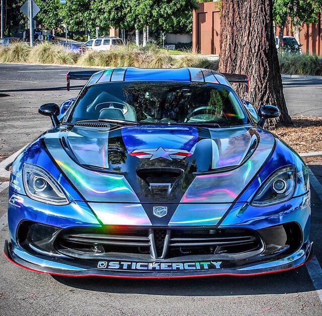 SportCars247's tweet photo. Viper from @StickerCity 😈 http://t.co/nxiRyIe9yC