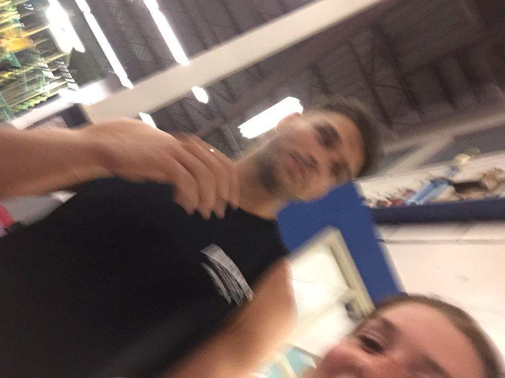 leann_carroll's tweet photo. #bringbackanthony your dumb and your gonna stay dumb you don't need to school 😭😢❤️ http://t.co/rW4vFukpFN
