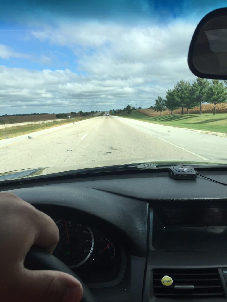 getfree13's tweet photo. Headed to register justin down in depth through the nelson twins. Great day to be serving.#depth#clarkteam100 http://t.co/oq2lNVdQiF