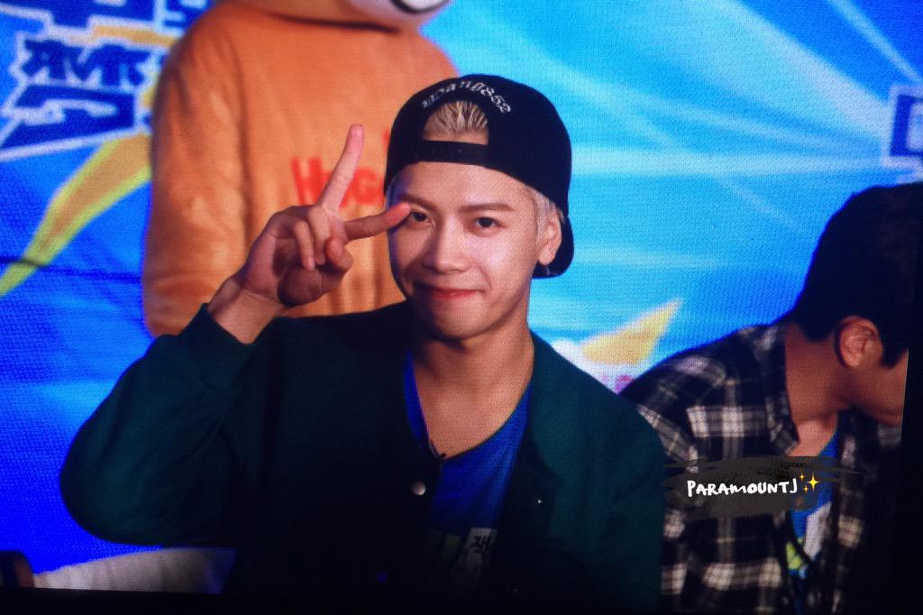 paramountj_0328's tweet photo. 0919 #Jackson #잭슨 ❤️❤️❤️❤️ http://t.co/4vUcTLPfem