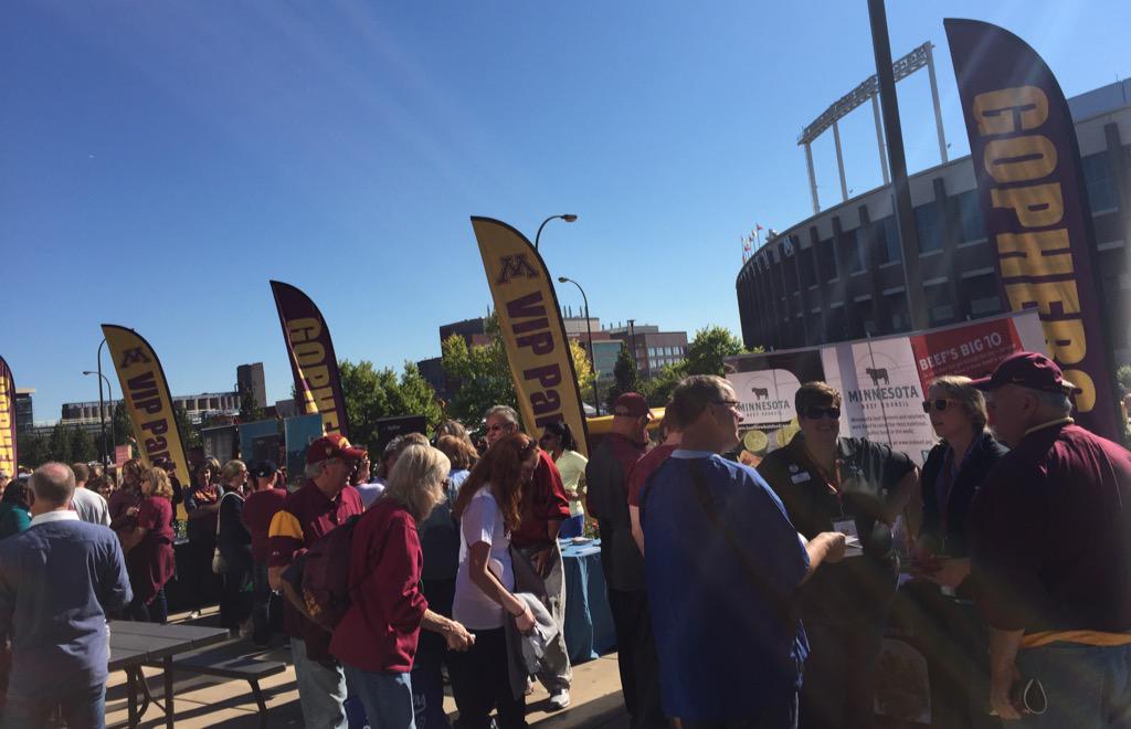 Minnesota Gophers on Twitter "Packed AFD15 tailgate! GopherGameDay