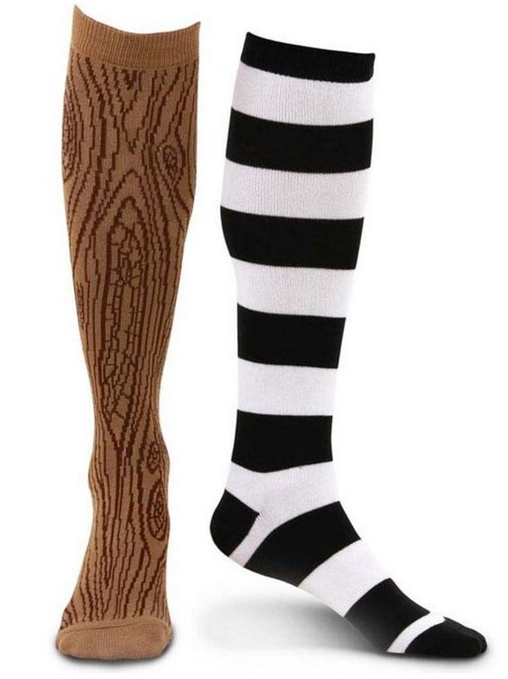peeweeherman's tweet photo. It's TALK LIKE A PIRATE DAY!! ARRRRRR!! 

http://t.co/C11Ufqy47N

Ahoy, peg leg socks! http://t.co/P2GK1SULwK