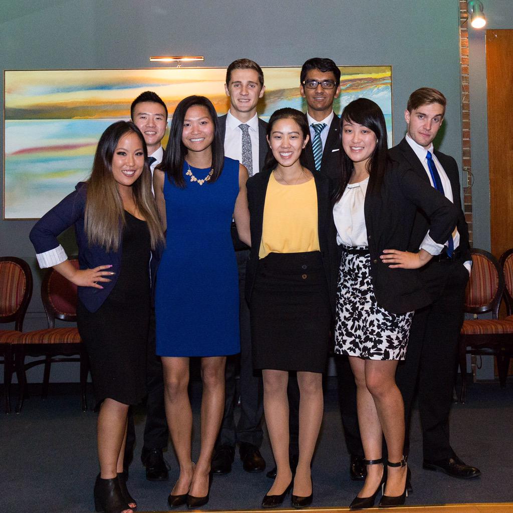 doniagu's tweet photo. Execs at @UAAClub Accounting Dinner on Wednesday. I love my team. #squad http://t.co/FBktPX0VC3