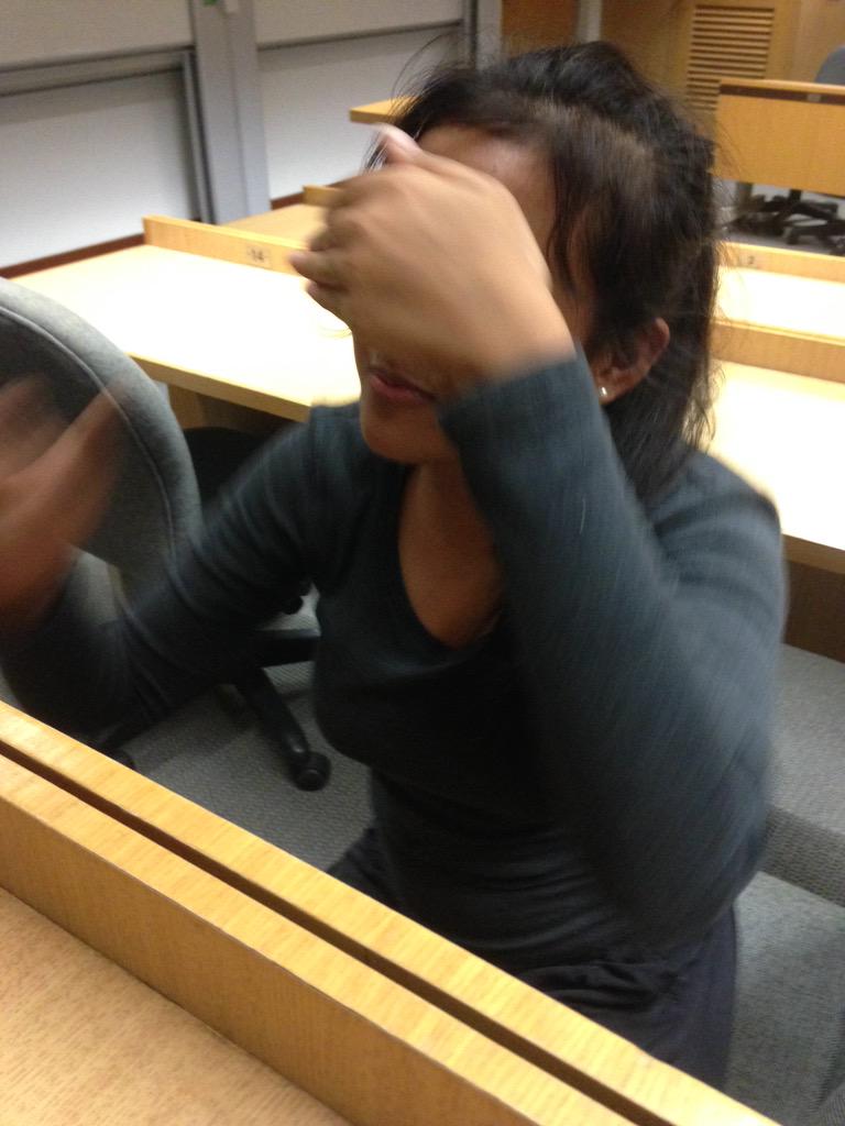 littlewondersxx's tweet photo. When you found out #dollary is dead http://t.co/7peeKjtfB7