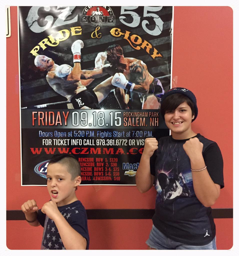 CurtisHelldiver's tweet photo. @CombatzoneMMA #watchmegrow #followme #tothetop #fitkid #bjj #kickboxing #mma #nett #bjjkids OsS! http://t.co/T2NSyCZtxm