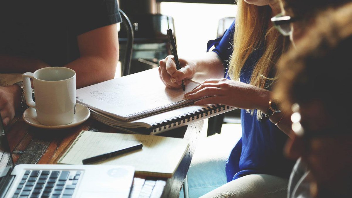How to ditch the annual review for good: f-st.co/ysnSUE8