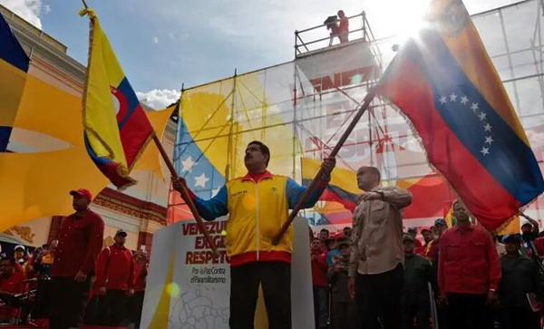 Insopesca's tweet photo. Nuestras patrias estarán unidas por siempre
 Venezuela y Colombia #HermanosPorLaPaz http://t.co/yT6cjomdHx