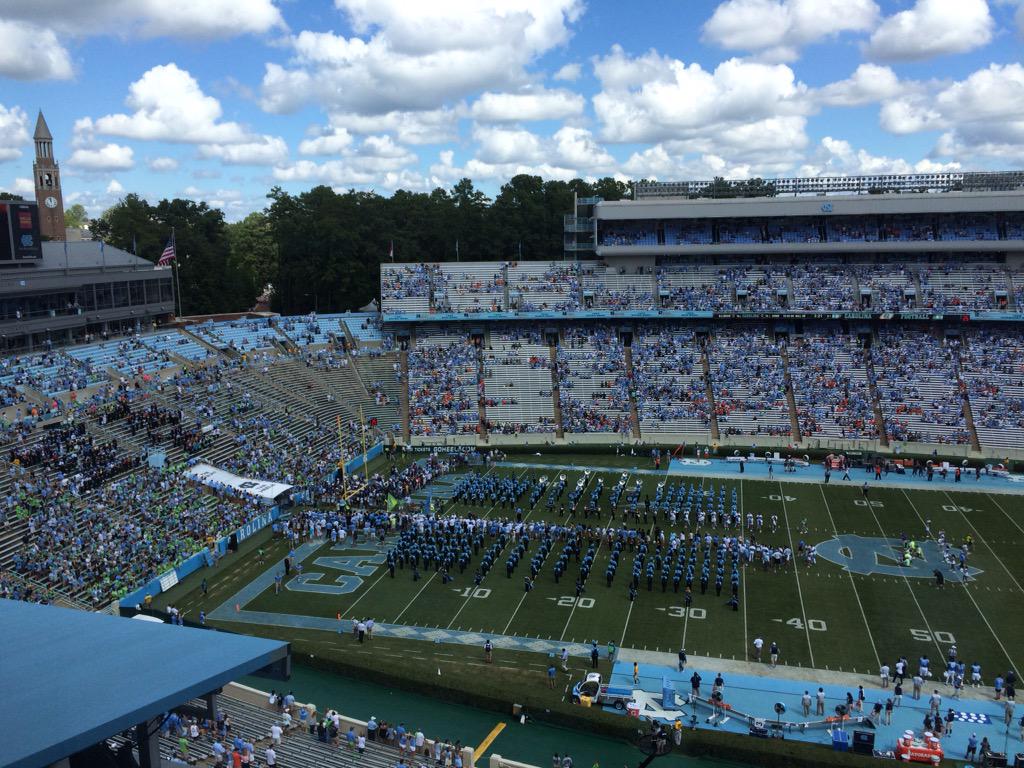 aaronbeardap's tweet photo. Greetings from Chapel Hill, where UNC hosts Illinois. Kicks in 3 min. Crowd is, well, spotty. http://t.co/KGiTa4GUSd
