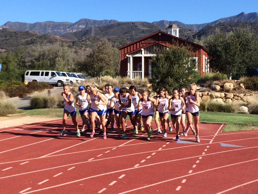 ViewpointXC's tweet photo. ... And they're off!! XC Girls at the starting line at Cate School #musserchallenge #viewpointschool #viewpointsports http://t.co/bDx4IJOUQY
