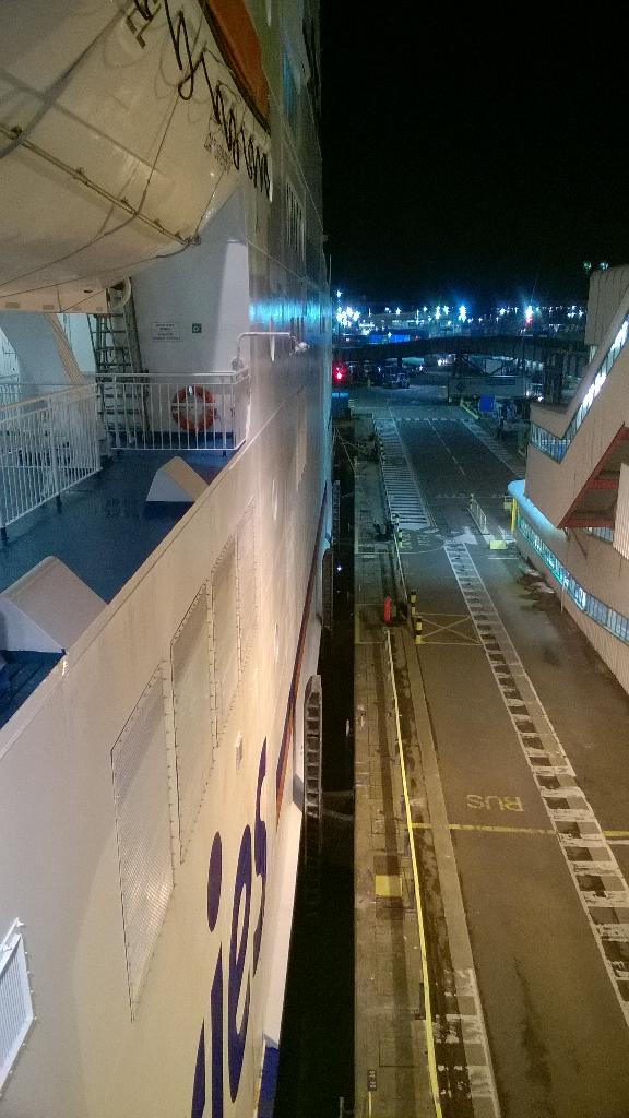HydroWateraid's tweet photo. The foot passengers have boarded.... just !! PC #OneHydro http://t.co/3iqxEIZt7v