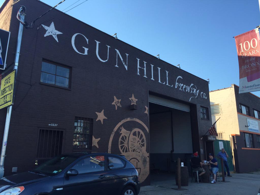 mwayne's tweet photo. First time visiting the lovely @GunHillBrewery with the lovely @dianecip #bronxnight http://t.co/n1HBsJZPYn