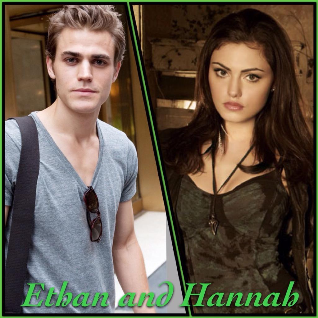 FiftyShadesrp's tweet photo. #SaturdayShoutoutツ @TheEthanKavRP @HannahClarkeRP http://t.co/nX6fBQhKNy