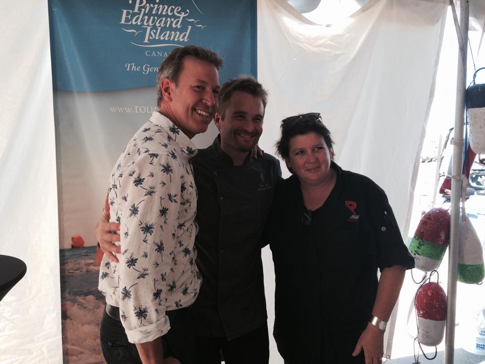 ricardorecipes's tweet photo. Had an amazing time with @CHEF_LYNN and @nedbell today at the #PEI #SHELLFISHFESTIVAL! #fallflavours http://t.co/66ZXD39h9l