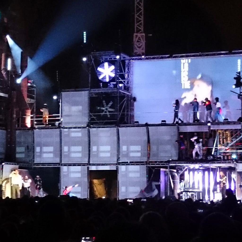 LiveFromLiege's tweet photo. #KarbonKabaret superbe spectacle et super soundtrack, bravo @FabriceMurgia et tous les artistes, fier d'être Liégeois http://t.co/LilnKPOPzt