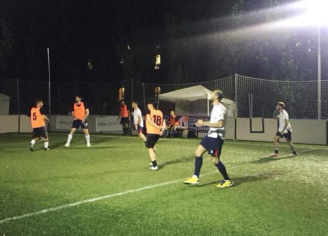 FranceExpo2015's tweet photo. Beau match, bravo aux USA!

@USAPavilion2015 vs #FranceExpo2015 

#MondialiExpo2015 http://t.co/iXZbVo3BYO
