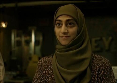 Queens on Twitter: "Trenton is a Female Muslim from "Mr Robot" wears a hijab and is not reduced any stereotypes. http://t.co/HkcKoWumiG" / Twitter