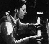 NTenzer's tweet photo. L'allégresse jubilatoire, le cisèlement de chaque phrase, la logique implacable, Glenn #Gould, les #Toccatas #Bach http://t.co/dhrMzBTggK