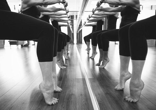 ballet_exercise's tweet photo. fitness video http://t.co/97BMx9K9Bd
