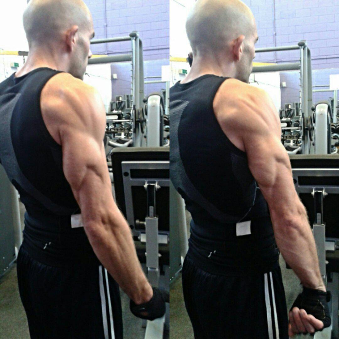 JayMenear's tweet photo. The defenition of #defenition #progress #shredded #humble #muscle ๐ฒ and that's me ๐ฎ๐ http://t.co/DjeYMMA3kP