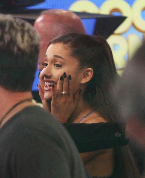 moonlightgrunge's tweet photo. #FocusIsComing #41DaysUntilFocus
me: http://t.co/MKFfrvEL0r