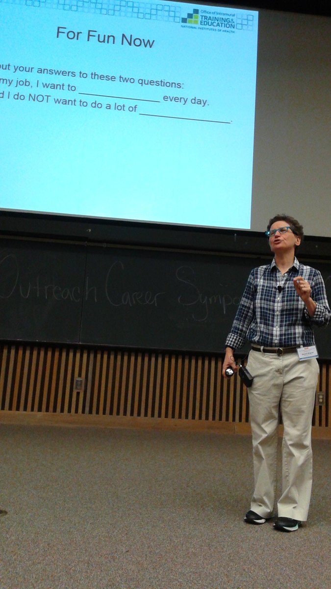 EmilyBoicePhD's tweet photo. Yelling out in workshops is the best pre-lunch exercise. Know yourself! #scocs2015 http://t.co/ZBVomsu0wh