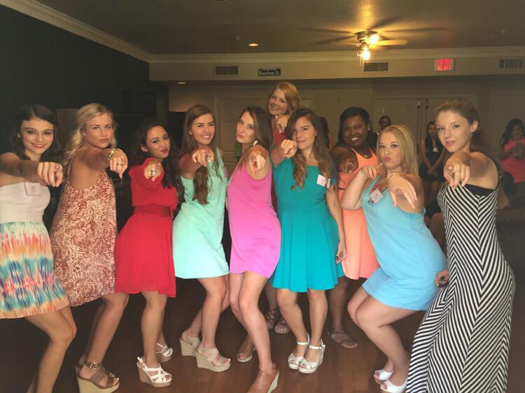 marieAA97's tweet photo. Love my Rho Gamma group ๐๐#fallrush2015 http://t.co/zj3Nia2ERm