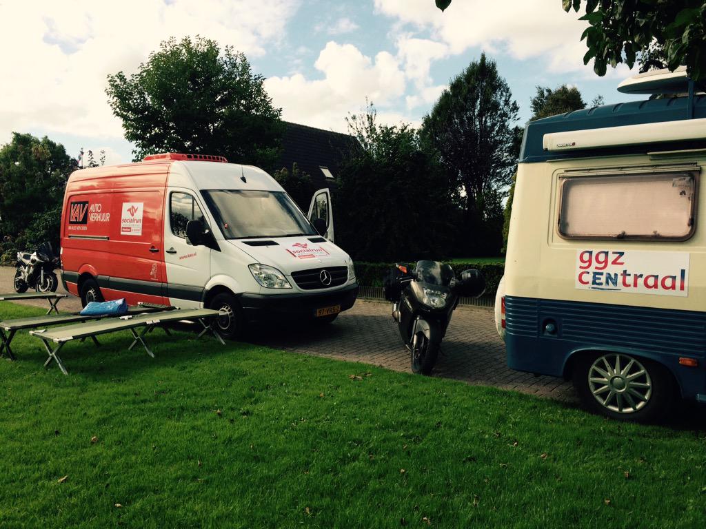 GerritdeRoos's tweet photo. @GGZCentraal succes met volbrengen van #socialrun Wat leuk dat jullie #Offingawier kozen als verzorgingsplaats. http://t.co/adEAsCN6vb