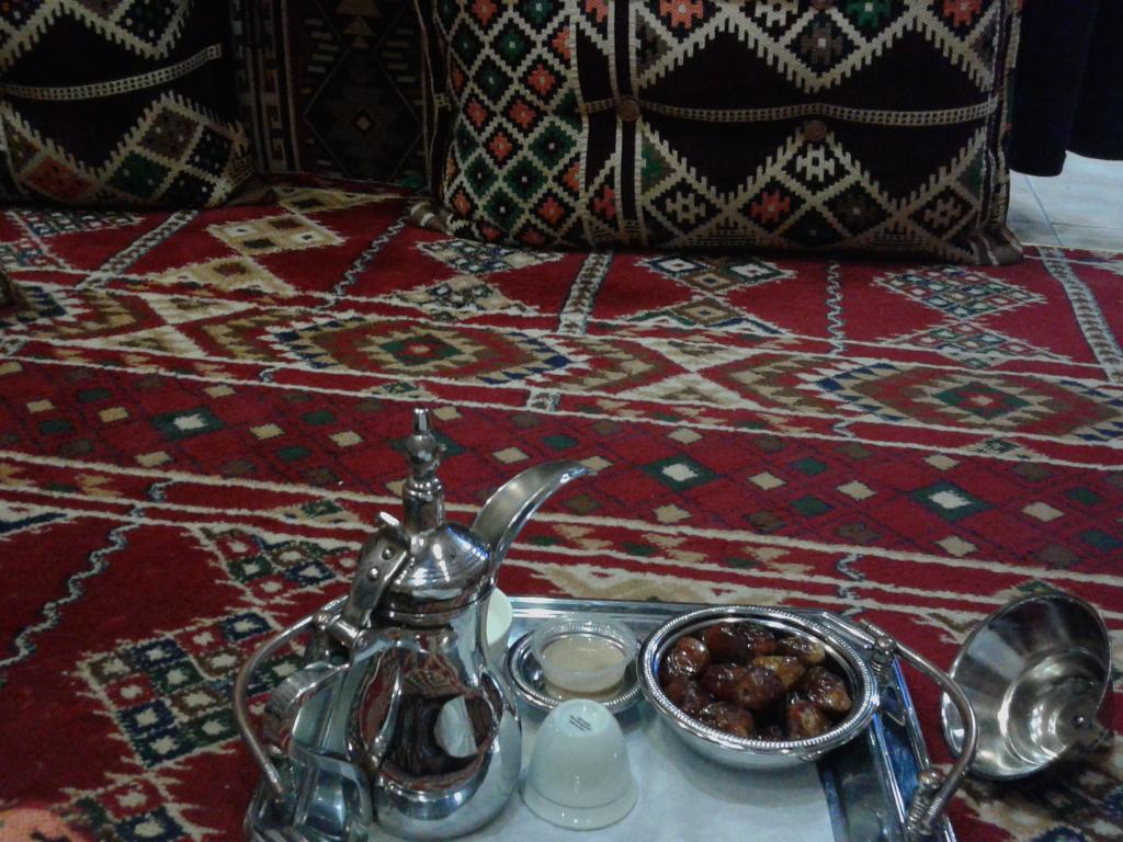 asifsub08's tweet photo. مساء الخير للجميع حياكم دله مهيله ☺ http://t.co/vQjhmL5zMz