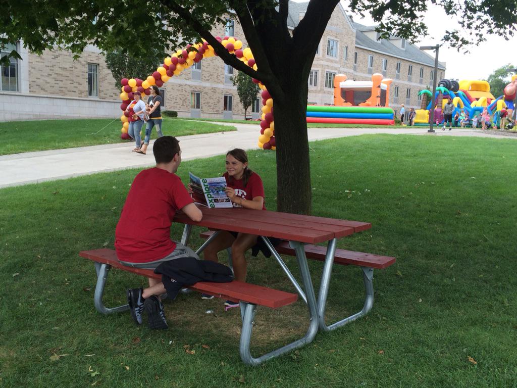 Cam_Audette's tweet photo. "Teach me goodness, discipline, and knowledge" - Sharing memories together on a beautiful day #FisherCOMM #COMM267 http://t.co/eLkunjtB5M